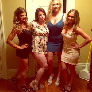 Black light weight romper form Forever 21